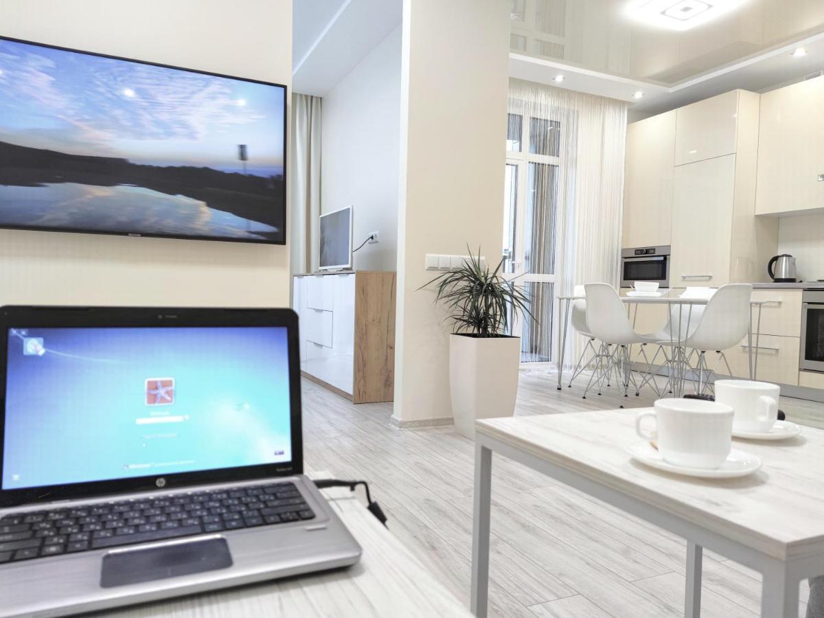 "Well-Being" Popular Among Business Person Apartment Lviv Ngoại thất bức ảnh