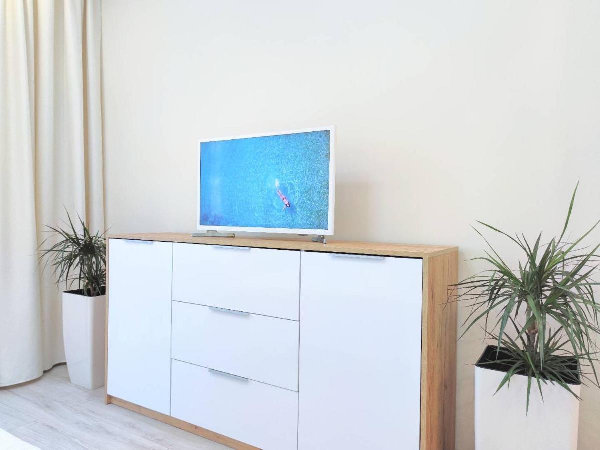 "Well-Being" Popular Among Business Person Apartment Lviv Ngoại thất bức ảnh