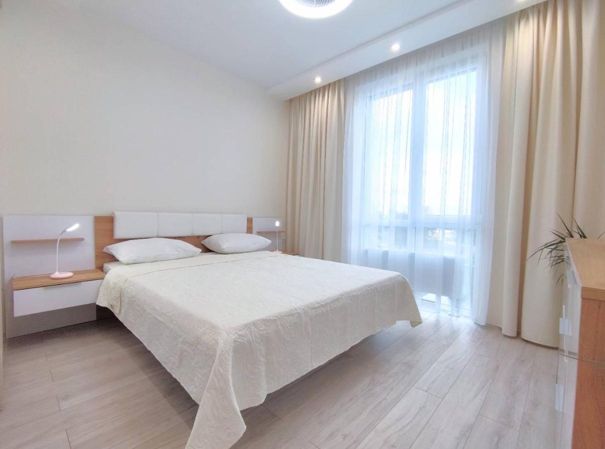 "Well-Being" Popular Among Business Person Apartment Lviv Ngoại thất bức ảnh