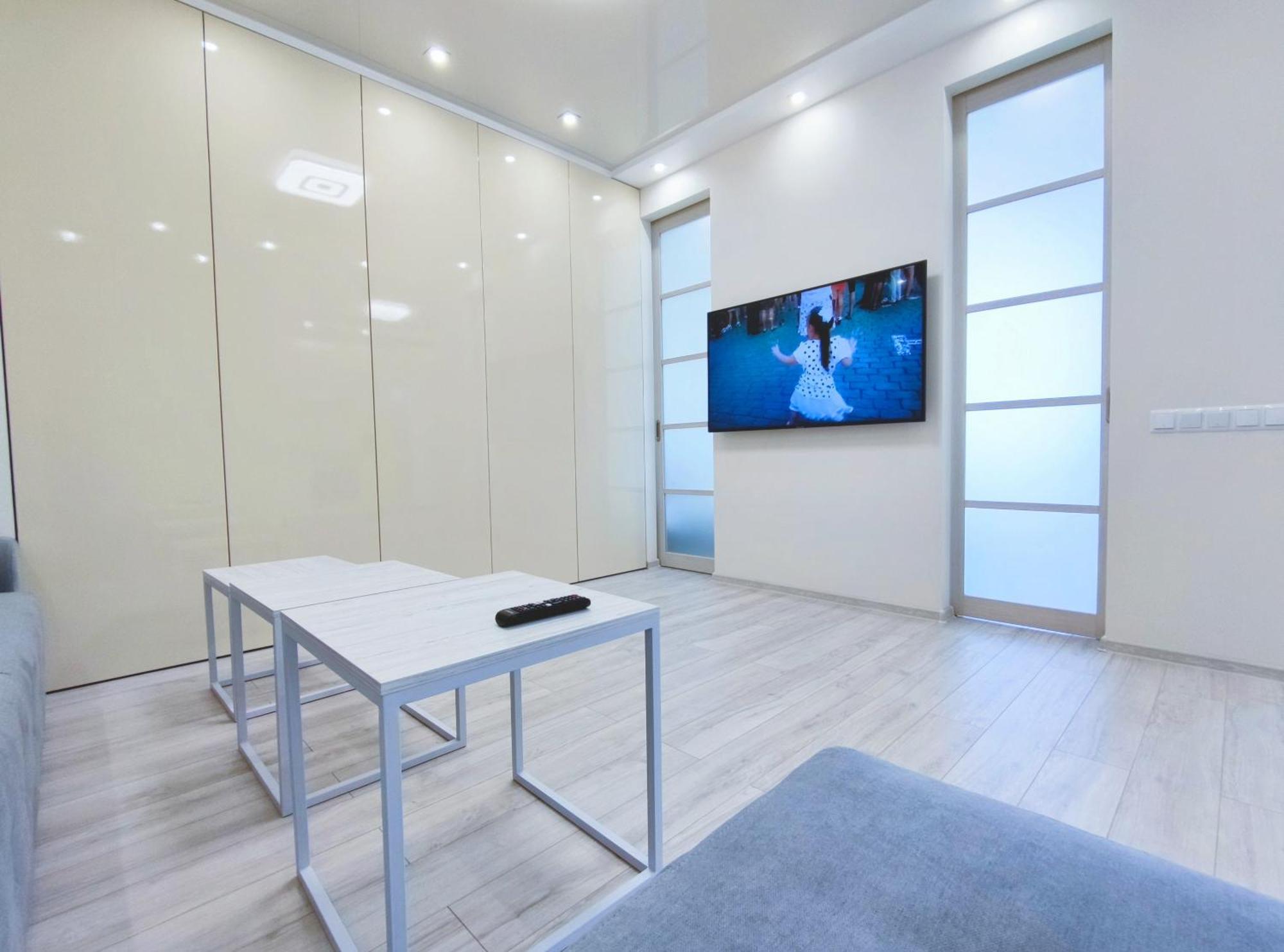 "Well-Being" Popular Among Business Person Apartment Lviv Ngoại thất bức ảnh